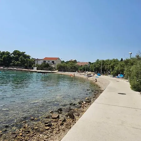 Villa Sucuraj