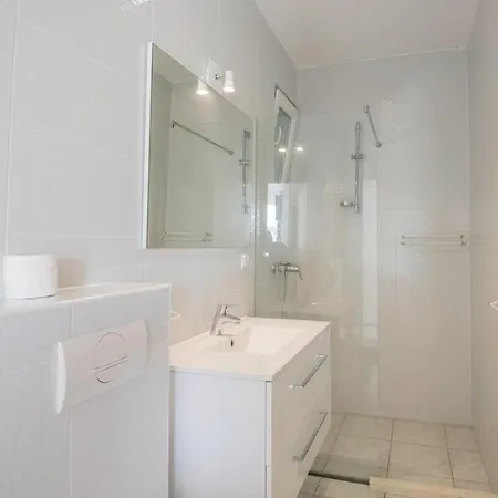 Apartment Villa Sucuraj Sucuraj